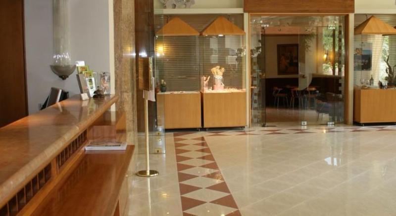 Nepheli Hotel เทสซาโลนิกิ ภายนอก รูปภาพ